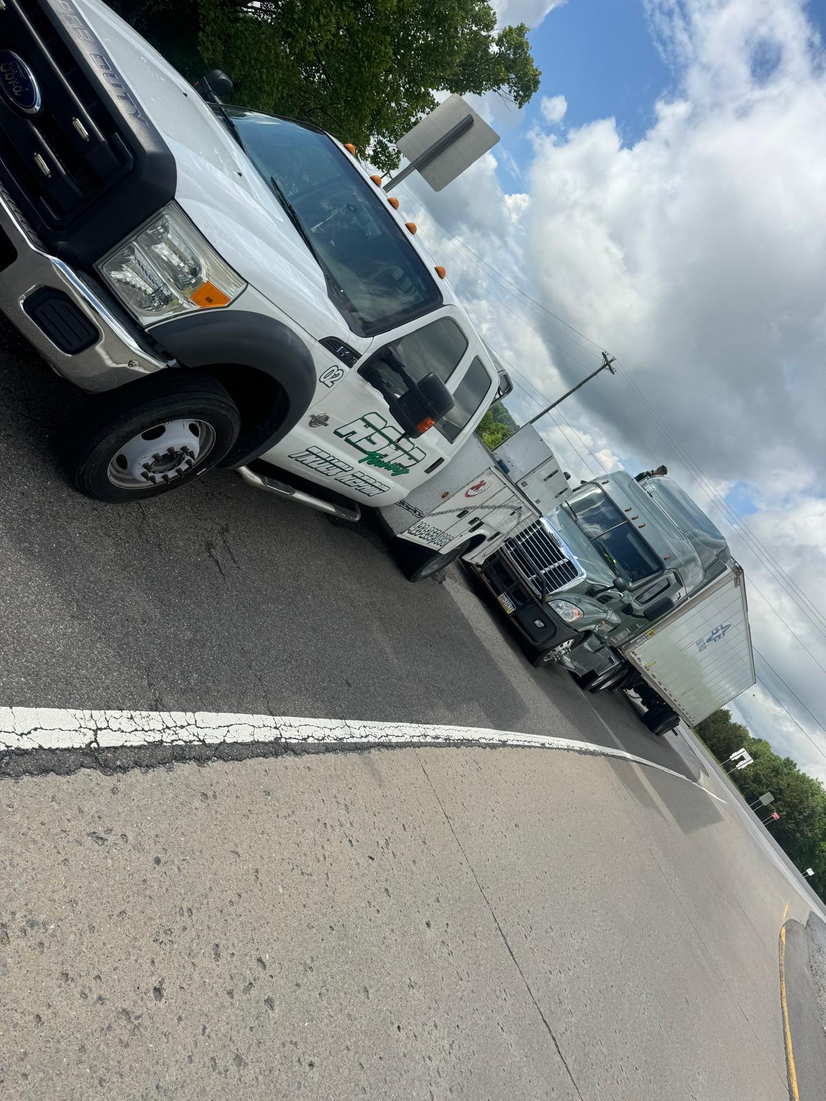 Heavy duty towing rotator I-75 Chattanooga