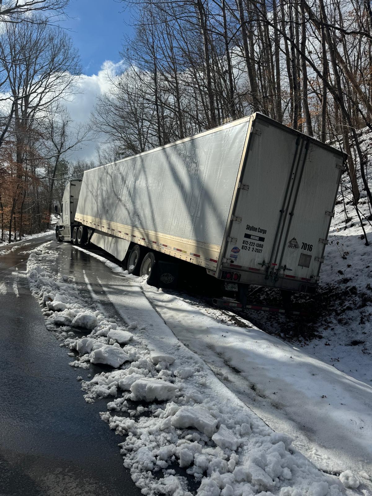 Heavy Duty Tow Truck Chattanooga TN Rotator